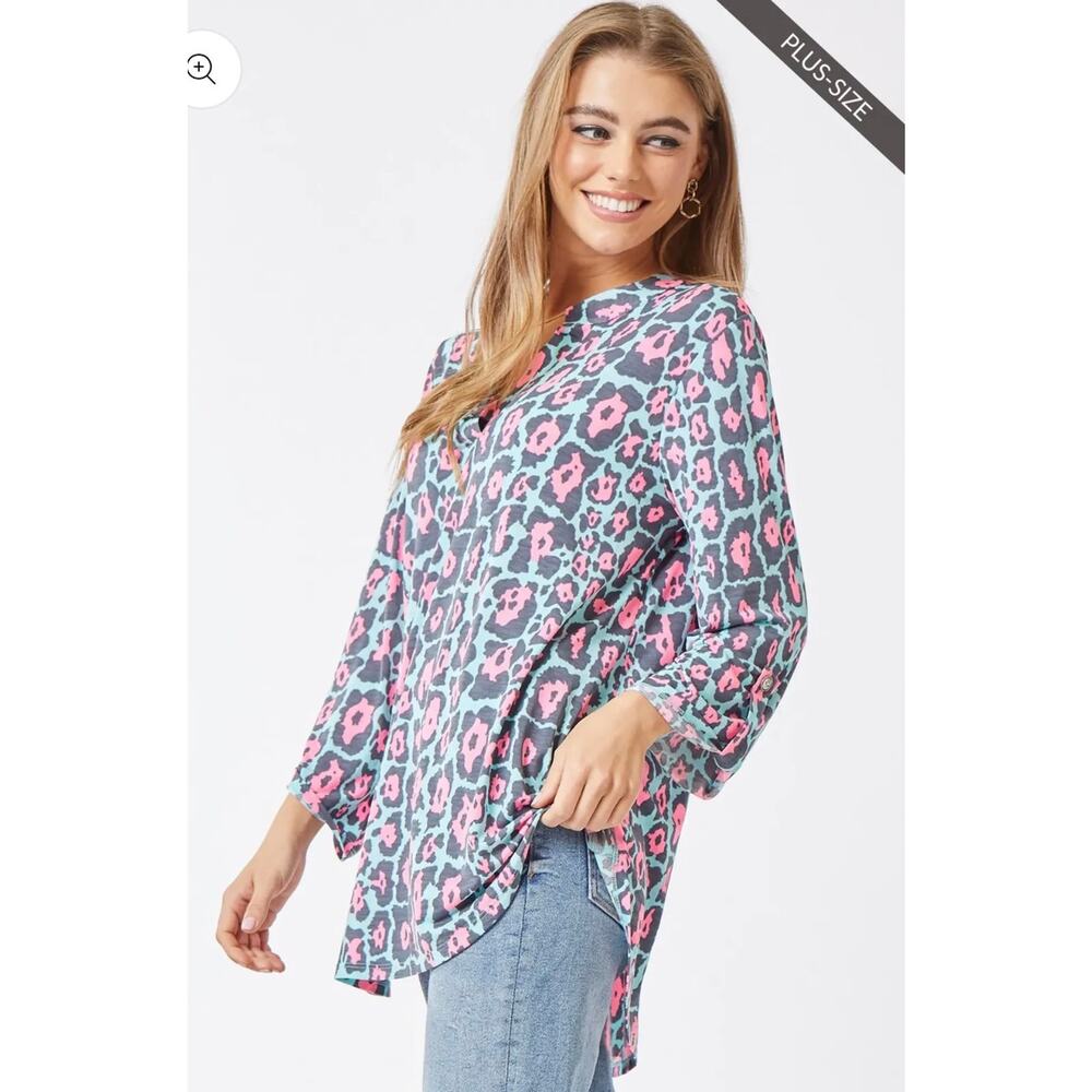 Dear Scarlett - Plus Size Animal Print Lizzy Top with Tab Sleeve - 2X - Picture 2 of 4